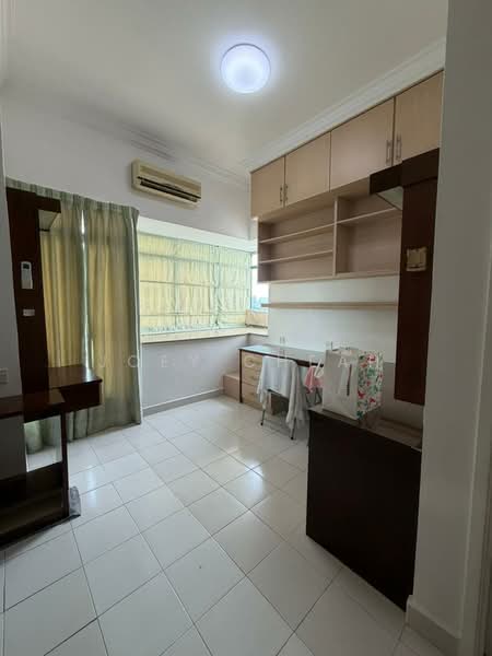 Kondominium untuk Disewa di Tanjung Park Condominium - Joey Cheah - Study - PropertyGuru.com.my