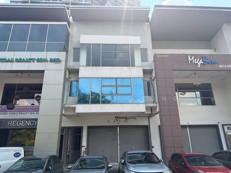 Kedai / Pejabat untuk Dijual di Taman Molek (Johor Bahru) - Fu Heng Chong - Exterior - PropertyGuru.com.my