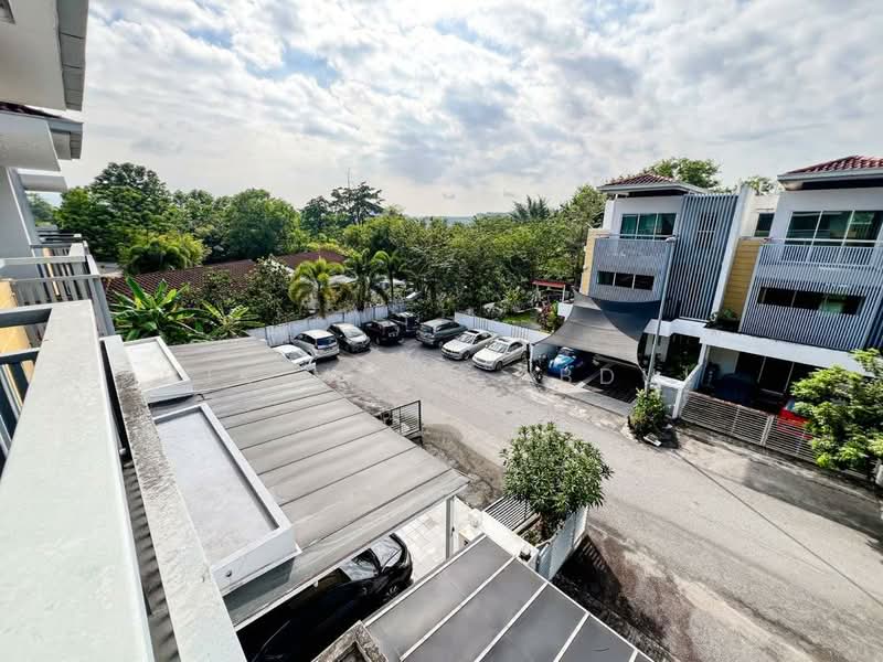 3-storey Terraced House for Sale in Kajang (Selangor) - Cik Maya Abdul - PropertyGuru.com.my