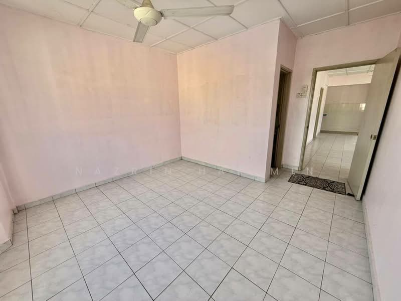Pangsapuri untuk Dijual di Pangsapuri Subang Suria - Nazrin Hakimin - Interior - PropertyGuru.com.my