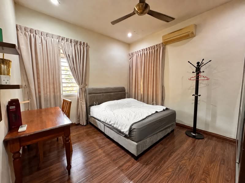 Rumah Berkembar untuk Dijual di Taman Pelangi (Johor Bahru) - CN Wang - Bedroom - PropertyGuru.com.my