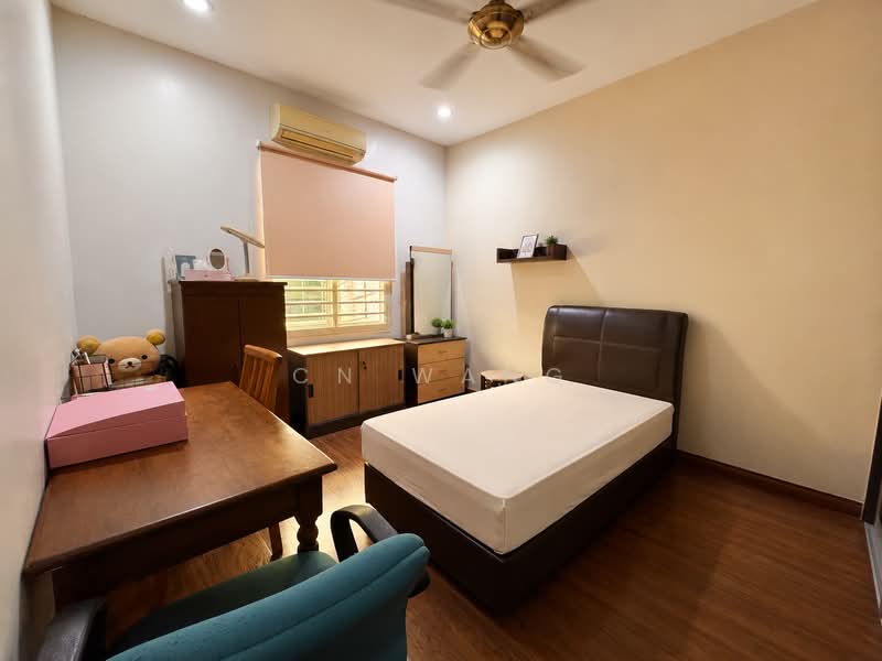 Rumah Berkembar untuk Dijual di Taman Pelangi (Johor Bahru) - CN Wang - Bedroom - PropertyGuru.com.my