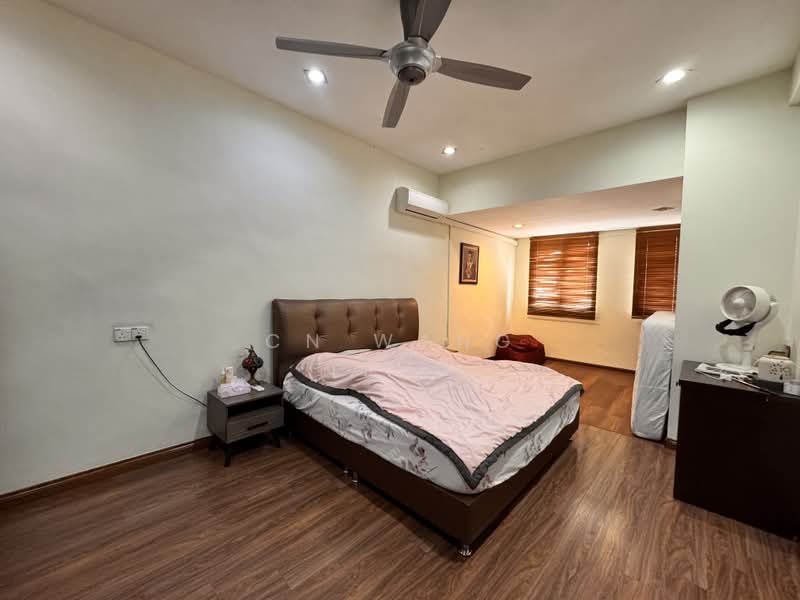 Rumah Berkembar untuk Dijual di Taman Pelangi (Johor Bahru) - CN Wang - Bedroom - PropertyGuru.com.my
