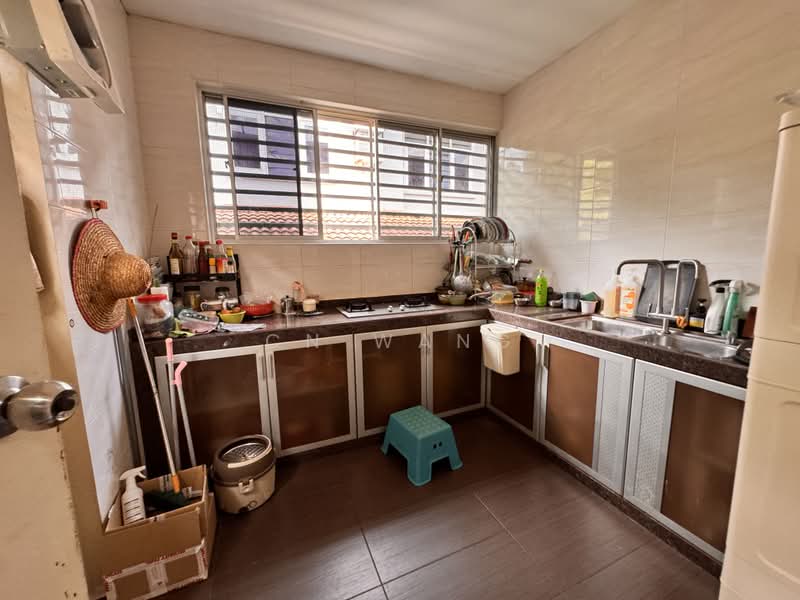 Rumah Berkembar untuk Dijual di Taman Pelangi (Johor Bahru) - CN Wang - Kitchen - PropertyGuru.com.my