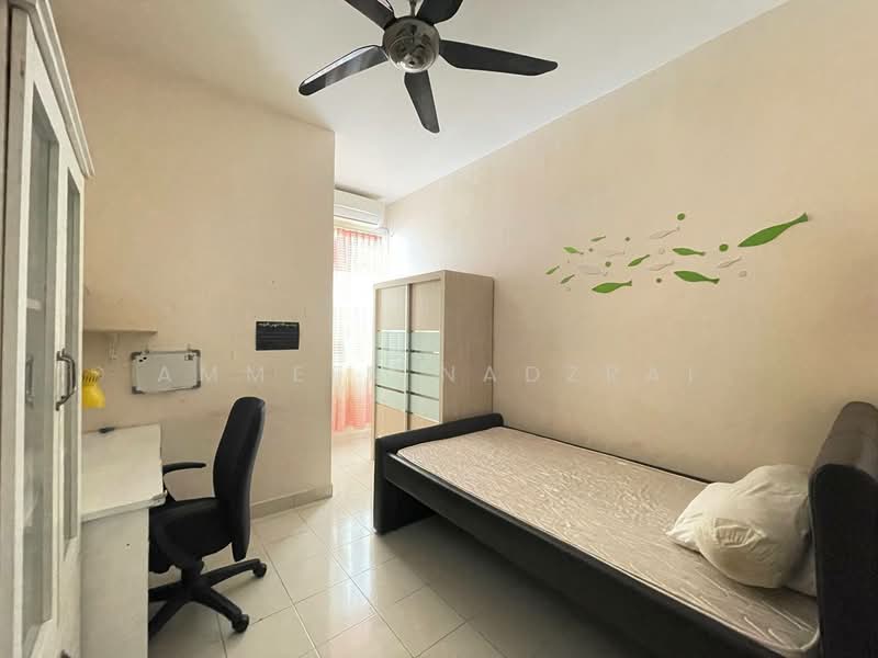 2-storey Terraced House for Sale in Taman Putra Impiana (Puchong) - Ammeer Nadzrai - Bedroom - PropertyGuru.com.my