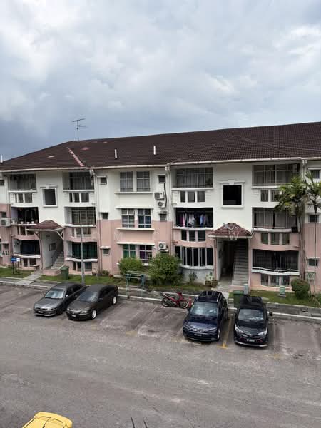Pangsapuri untuk Dijual di Vista Seri Alam - Tom Chiew - Exterior - PropertyGuru.com.my