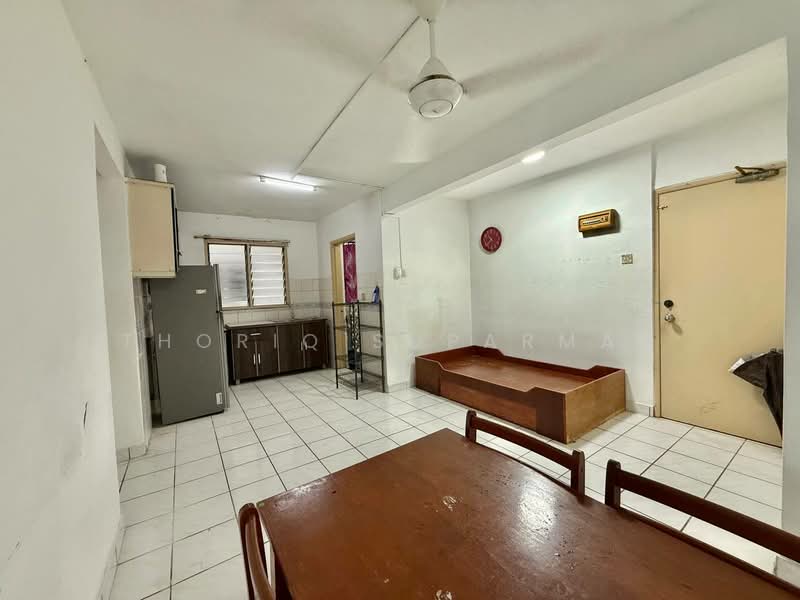 Condominium for Sale at Pantai Hillpark 2 - Thoriq Suparman - Kitchen - PropertyGuru.com.my