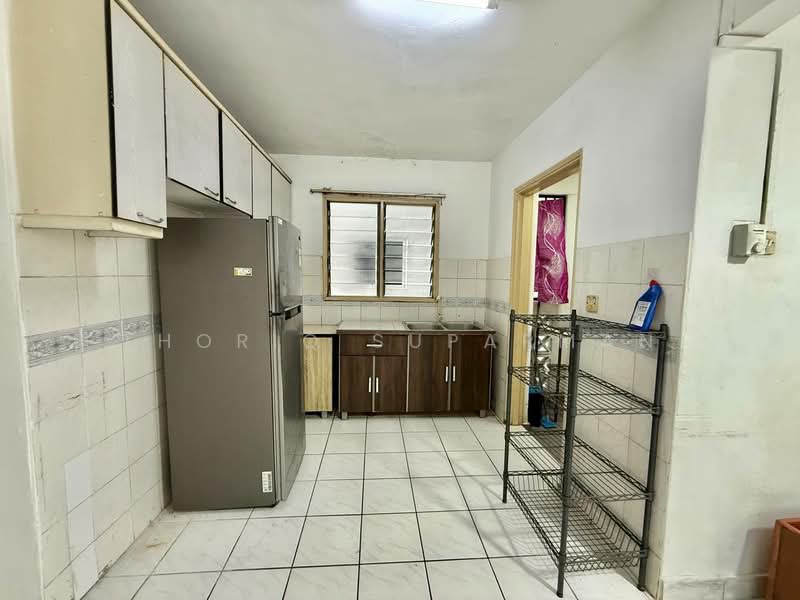 Condominium for Sale at Pantai Hillpark 2 - Thoriq Suparman - Kitchen - PropertyGuru.com.my