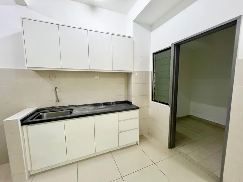 2-storey Terraced House for Sale in Setia Indah 12 (Setia Alam) - Fong Yan - Kitchen - PropertyGuru.com.my