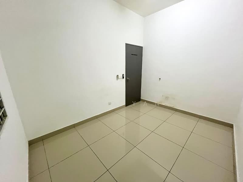 2-storey Terraced House for Sale in Setia Indah 12 (Setia Alam) - Fong Yan - Interior - PropertyGuru.com.my