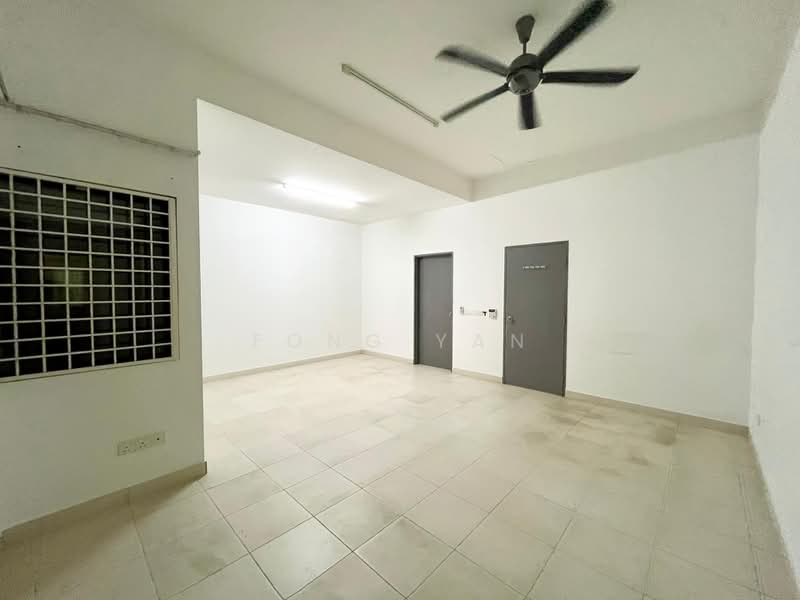 2-storey Terraced House for Sale in Setia Indah 12 (Setia Alam) - Fong Yan - Interior - PropertyGuru.com.my