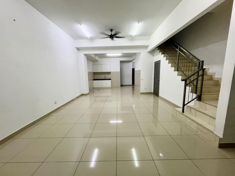 2-storey Terraced House for Sale in Setia Indah 12 (Setia Alam) - Fong Yan - Interior - PropertyGuru.com.my