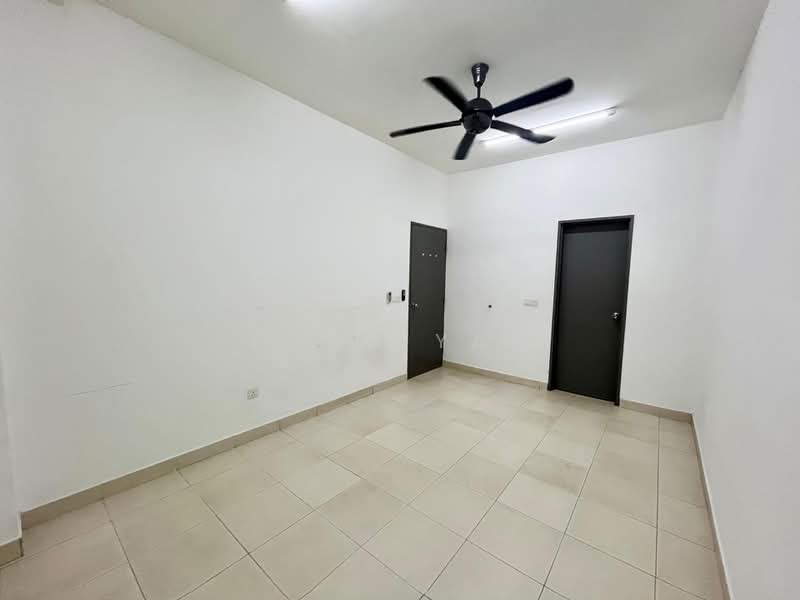 2-storey Terraced House for Sale in Setia Indah 12 (Setia Alam) - Fong Yan - Interior - PropertyGuru.com.my