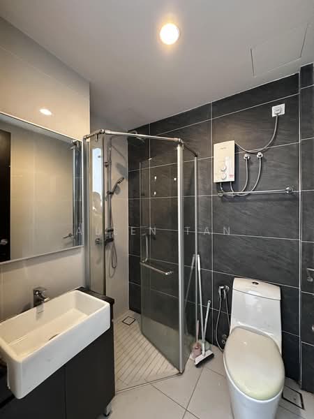 Kondominium untuk Disewa di Bay Point @ Country Garden Danga Bay - Allen Tan - PropertyGuru.com.my