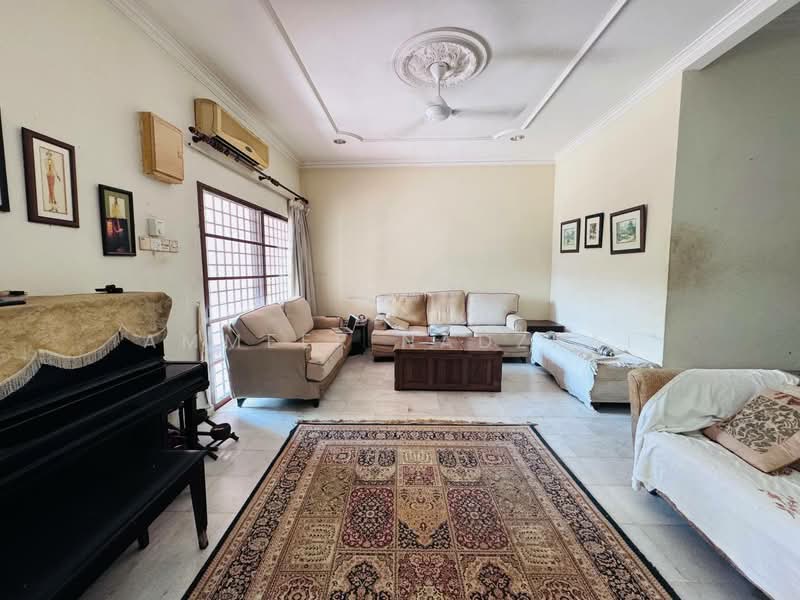 2-storey Terraced House for Sale in Bukit Jelutong (Shah Alam) - Ammeer Nadzrai - Living Room - PropertyGuru.com.my