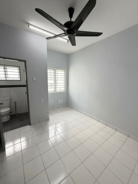 2-storey Terraced House for Rent in Subang Bestari (Shah Alam) - Tom Yip - Bathroom - PropertyGuru.com.my