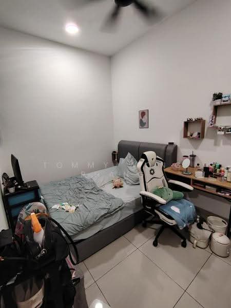 Kediaman Servis untuk Disewa di B11 Parkland Residence - Tommy Wong Phang - Bedroom - PropertyGuru.com.my
