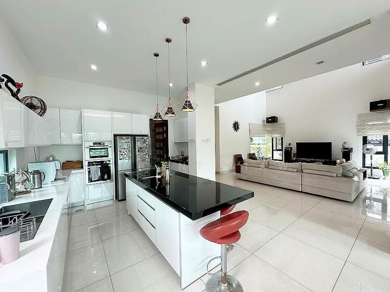 Bungalow House untuk Dijual di Tropicana Indah Resort Homes (Tropicana) - Vincent Liaw - Kitchen - PropertyGuru.com.my