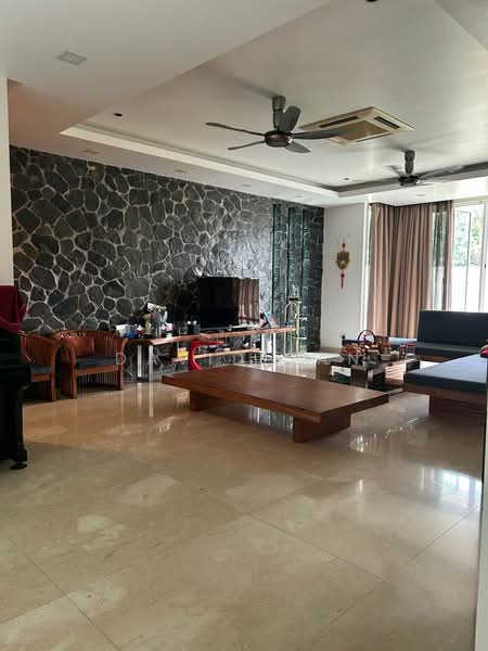 Rumah Banglo untuk Disewa di Seri Kembangan (Selangor) - David Tan - Living Room - PropertyGuru.com.my