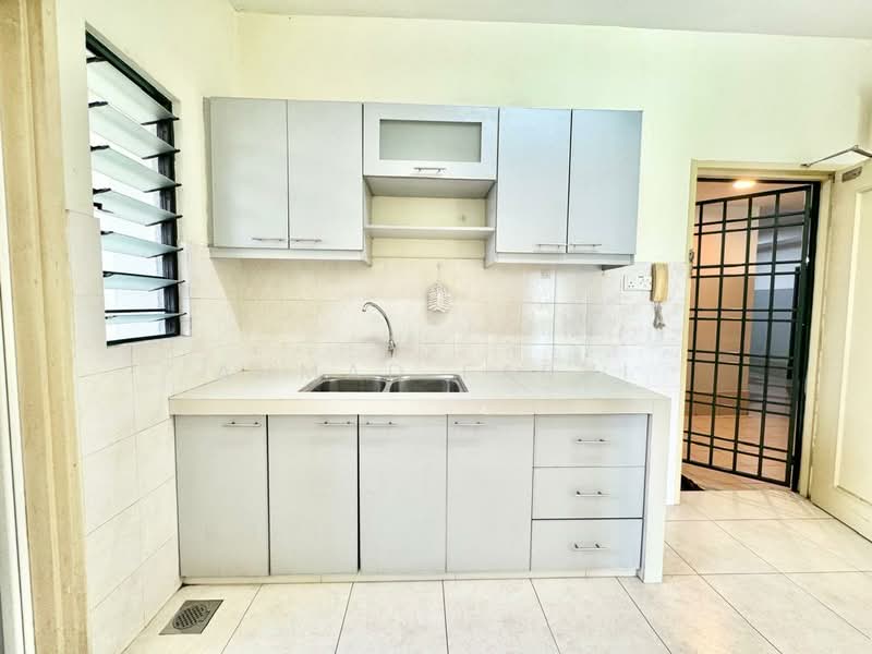 Kondominium untuk Disewa di Changkat View - Ahmad Farhi - Kitchen - PropertyGuru.com.my