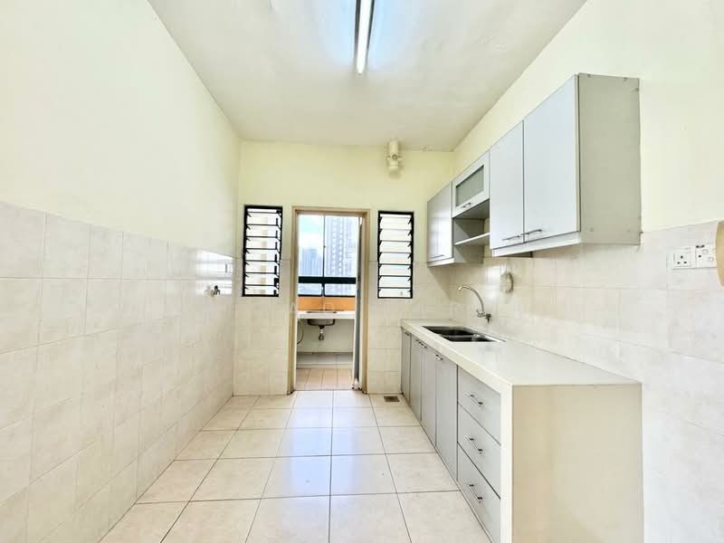 Kondominium untuk Disewa di Changkat View - Ahmad Farhi - Kitchen - PropertyGuru.com.my