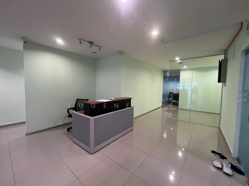 Pejabat untuk Dijual di Petaling Jaya (Selangor) - Eugene Yap - Entrance - PropertyGuru.com.my