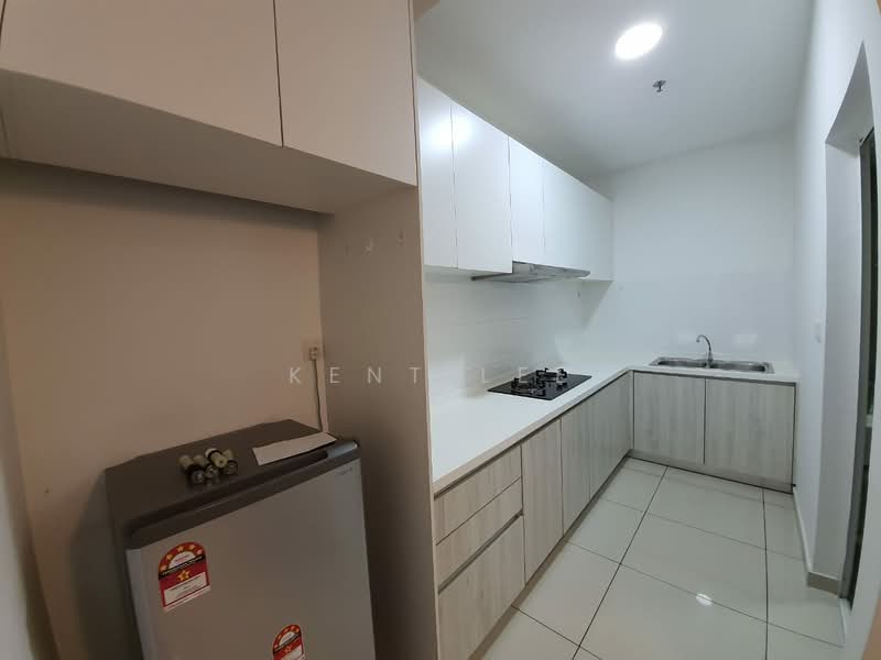Servis Apartment untuk Dijual di Kenwingston Square Garden - Kent Lee - Kitchen - PropertyGuru.com.my