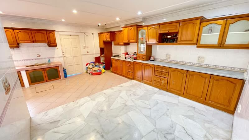 2-storey Terraced House for Sale in Taman Midah (Cheras) - BILYA ARIFF - Kitchen - PropertyGuru.com.my