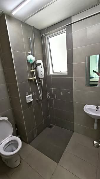 Kondominium untuk Disewa di D'suria Condominium - Sherley Goh - Bathroom - PropertyGuru.com.my
