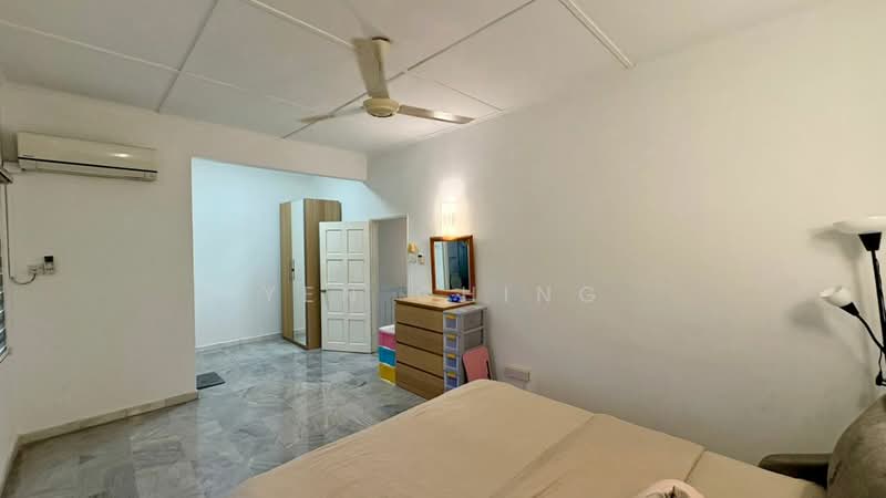 Rumah Teres 2 Tingkat untuk Dijual di Bandar Sri Damansara (Selangor) - Yen Ching - Bedroom - PropertyGuru.com.my