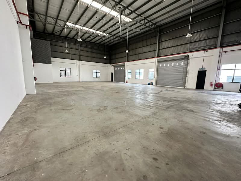 Semi-D Factory for Rent in Eco Business Park 1 (Johor Bahru) - Ruby Teow - Interior - PropertyGuru.com.my