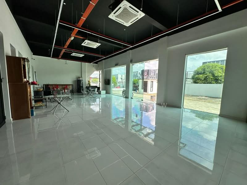 Semi-D Factory for Rent in Eco Business Park 1 (Johor Bahru) - Ruby Teow - Interior - PropertyGuru.com.my