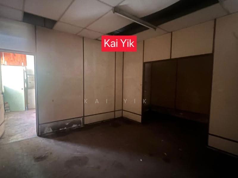 Shop for Rent in Jelutong (Penang) - Kai Yik - Interior - PropertyGuru.com.my