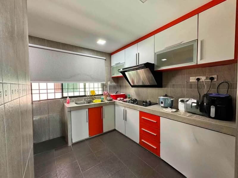 2-storey Terraced House for Sale in Bandar Bukit Tinggi 2 (Klang) - Yongsen Lim - Kitchen - PropertyGuru.com.my