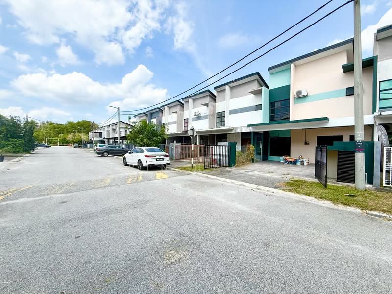 2-storey Terraced House for Sale in Rawang (Selangor) - Nazrin Hakimin - Exterior - PropertyGuru.com.my