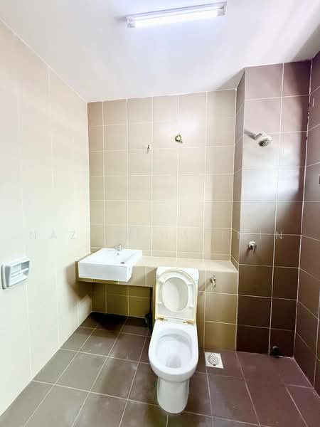 2-storey Terraced House for Sale in Rawang (Selangor) - Nazrin Hakimin - Bathroom - PropertyGuru.com.my