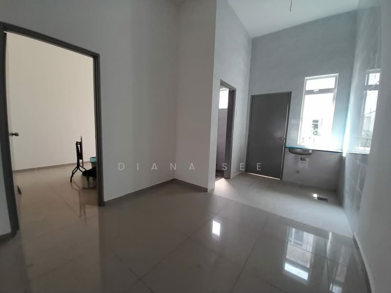 Rumah Teres 2 Tingkat untuk Disewa di Teluk Panglima Garang (Banting) - Diana See - Interior - PropertyGuru.com.my