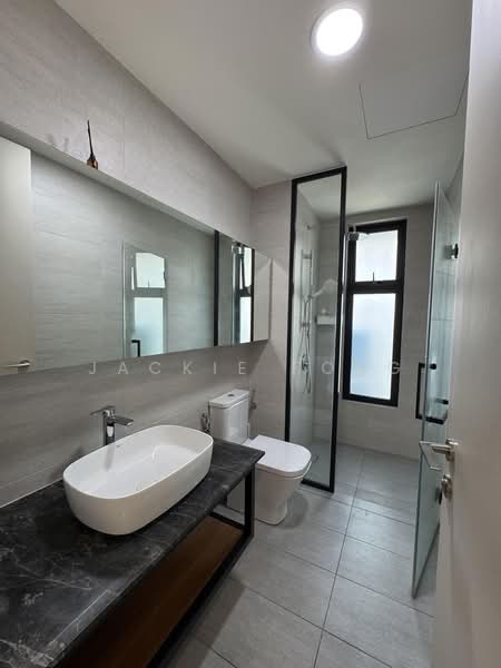 Servis Apartment untuk Disewa di Residensi Solaris Parq - Jackie Fong - Bathroom - PropertyGuru.com.my