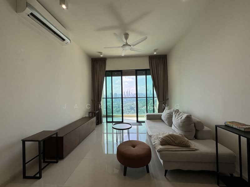 Servis Apartment untuk Disewa di Residensi Solaris Parq - Jackie Fong - Living Room - PropertyGuru.com.my