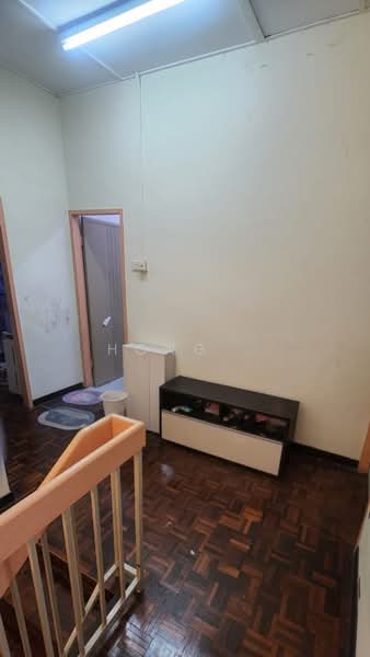 Rumah Berkembar untuk Dijual di Desa Ria (Sungai Ara) - Hong . - Interior - PropertyGuru.com.my