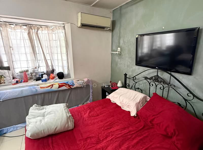 Rumah Teres 2 Tingkat untuk Dijual di Taman Sri Sinar (Segambut) - Tommy Wong Phang - Bedroom - PropertyGuru.com.my