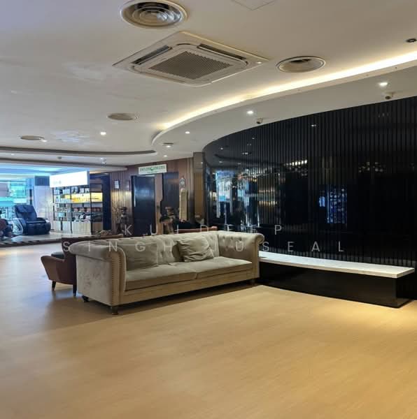 Hotel / Resort untuk Dijual di Kuala Lumpur (Kuala Lumpur) - Kuldeep Singh Juseal - Lobby - PropertyGuru.com.my