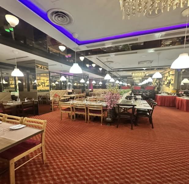 Hotel / Resort untuk Dijual di Kuala Lumpur (Kuala Lumpur) - Kuldeep Singh Juseal - Dining Room - PropertyGuru.com.my