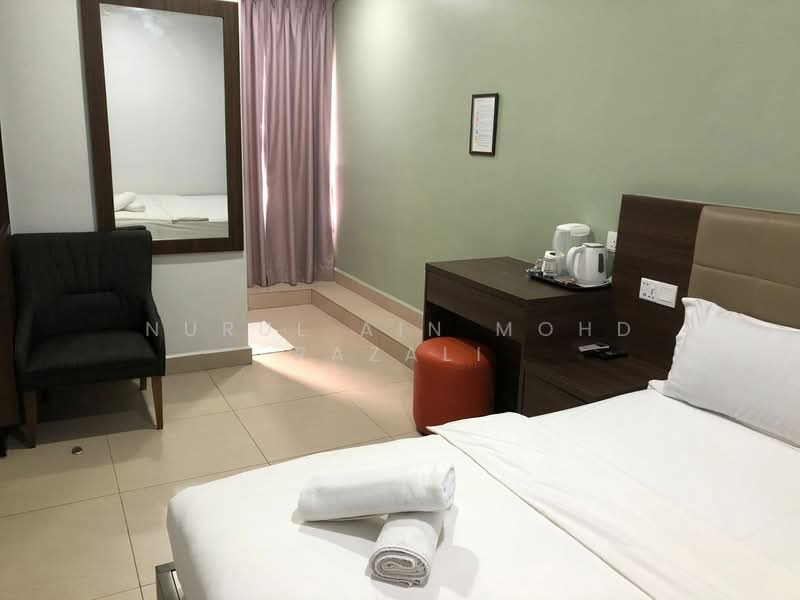 Hotel / Resort for Sale in Cyberjaya (Selangor) - Nurul Ain Mohd Razali - Bedroom - PropertyGuru.com.my