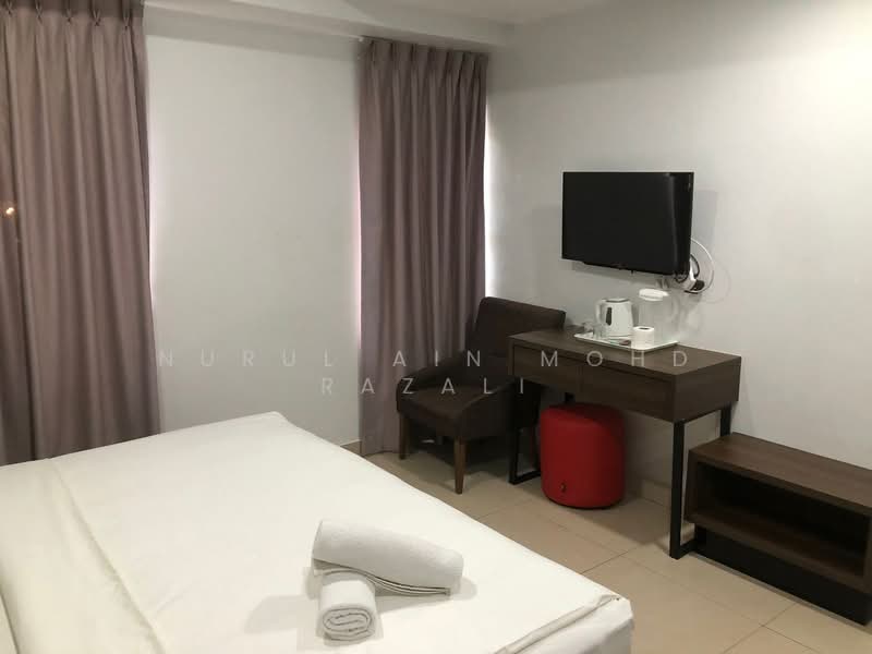 Hotel / Resort for Sale in Cyberjaya (Selangor) - Nurul Ain Mohd Razali - Bedroom - PropertyGuru.com.my