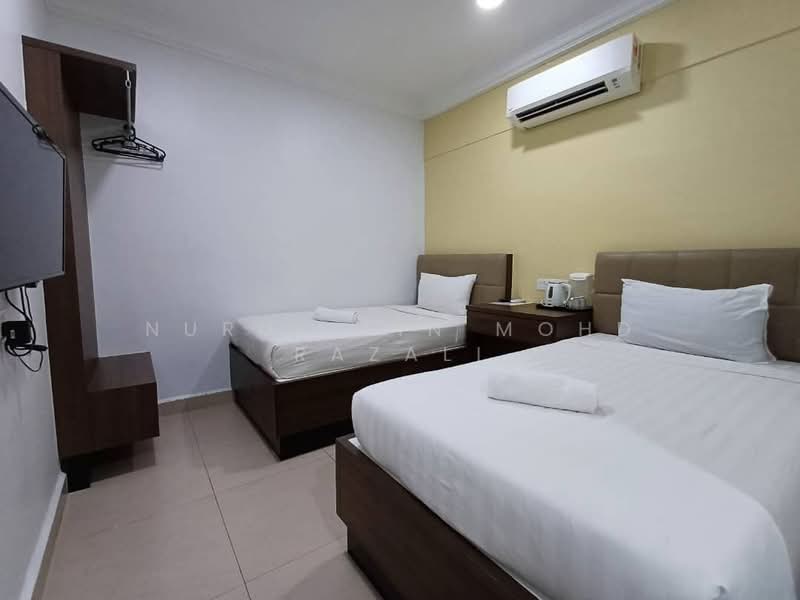 Hotel / Resort for Sale in Cyberjaya (Selangor) - Nurul Ain Mohd Razali - Bedroom - PropertyGuru.com.my