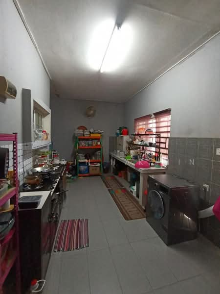 Rumah Teres 2 Tingkat untuk Dijual di Kota Puteri (Batu Arang) - Nazrin Hakimin - Kitchen - PropertyGuru.com.my