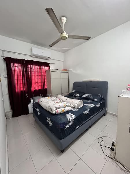 Rumah Flat untuk Dijual di Taman Kinrara Seksyen 4 - Simon Khoo - Bedroom - PropertyGuru.com.my