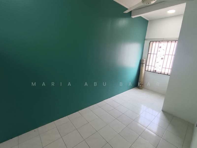 2-storey Terraced House for Sale in Bandar Saujana Putra (Tanjong Duabelas) - Maria Abu Bakar - Interior - PropertyGuru.com.my