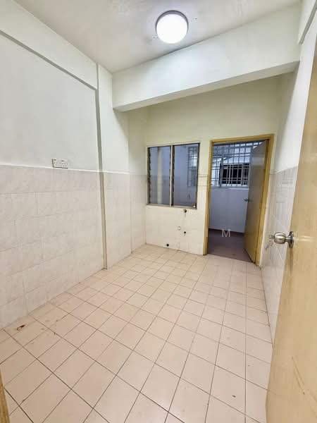 Apartment for Rent at Bayu Puteri 2 - Erica Lim - PropertyGuru.com.my